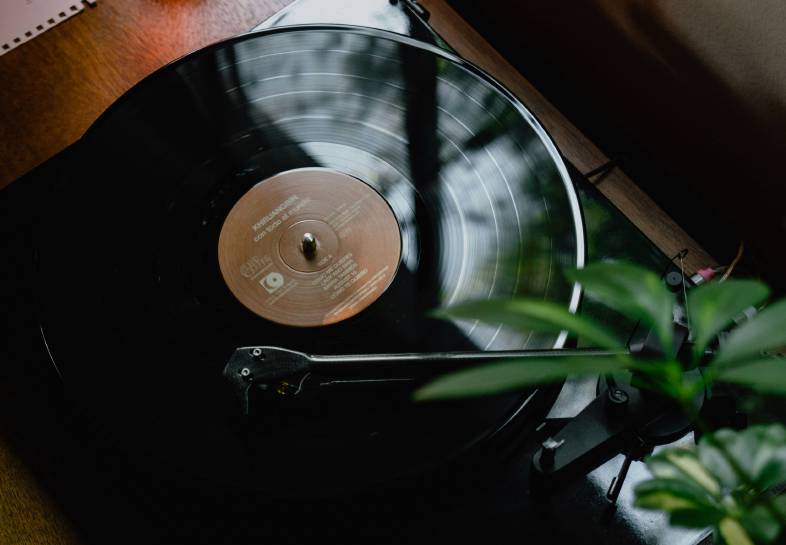 6,500 Counterfeit Records Seized by Police in UK